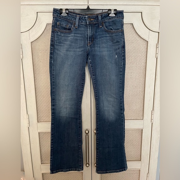 ⭐️SALE- Levi’s 545 Low Bootcut Jeans - Picture 3 of 8